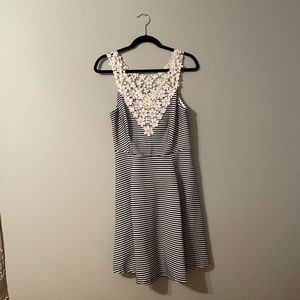 Navy blue & white striped dress w/ white flower lace neckline on front & back
